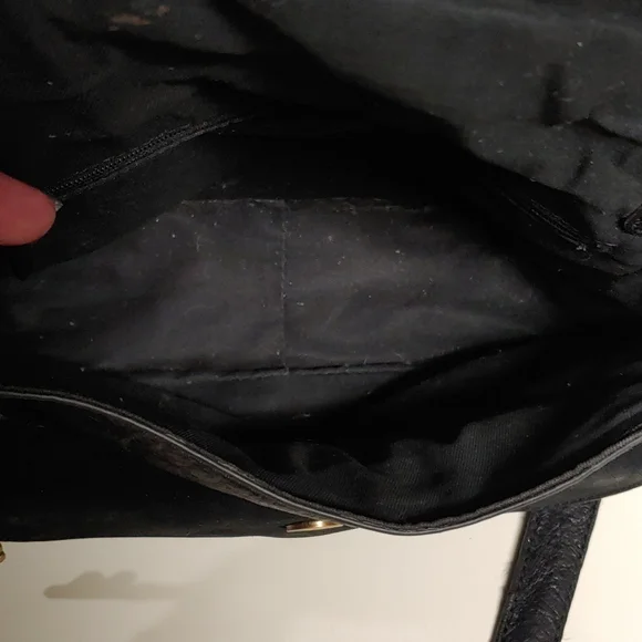 Fossil Genuine Leather Crossbody Bag - Picture 16 of 17